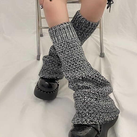 Women's Mixed Color Gray Decorative Casual Knitted Socks - Picture 5 of 6